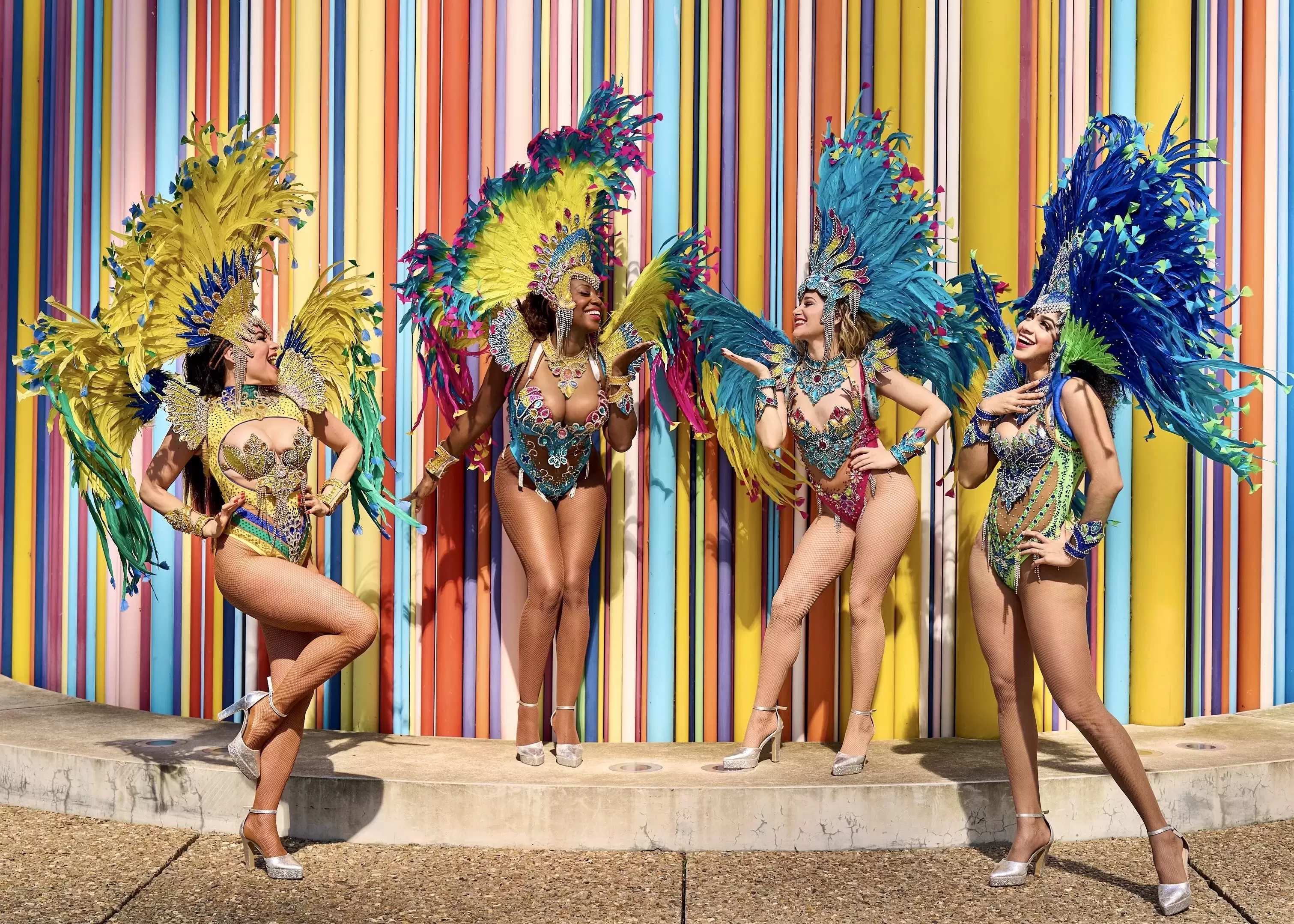 Cabaret et spectacle avec danseuse brésiliennes (Paris Cabaret et spectacle avec danseuse brésiliennes (Paris